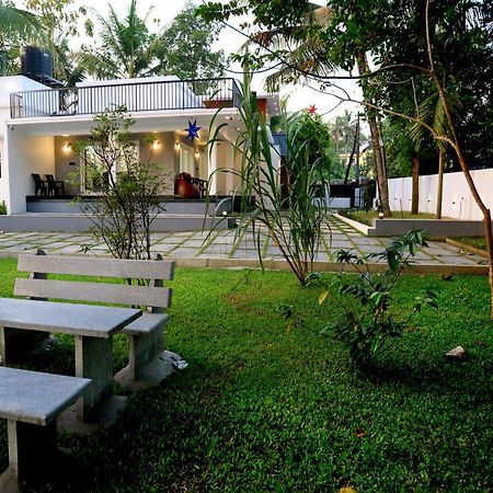 Serene Retreat Kochi Bagian luar foto